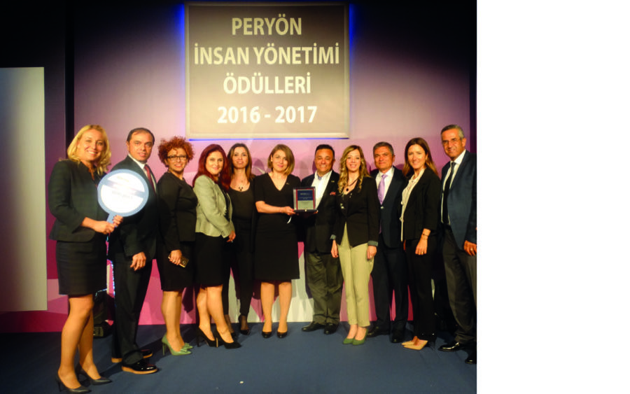 Yine Sardunya, yine bir ilk